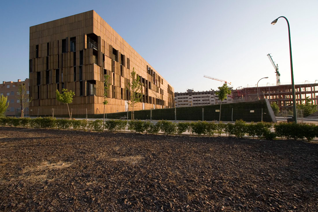 Carabanchel Housing / Foreign Office Architects