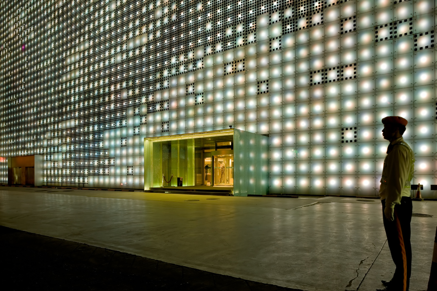 GreenPix: Zero Energy Media Wall