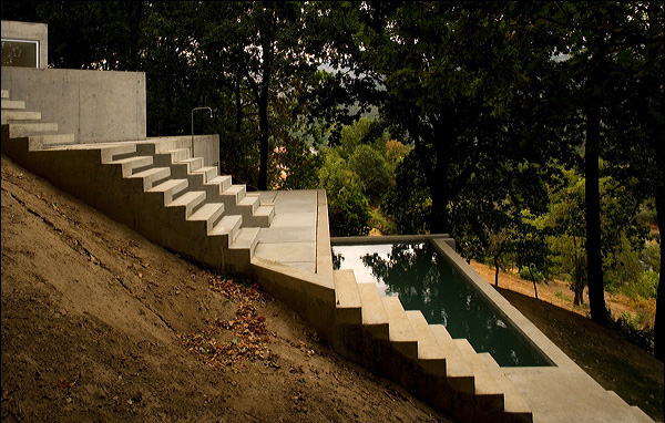004 © FG+SG – Fernando Guerra, Sergio Guerra