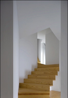 024 © FG+SG – Fernando Guerra, Sergio Guerra