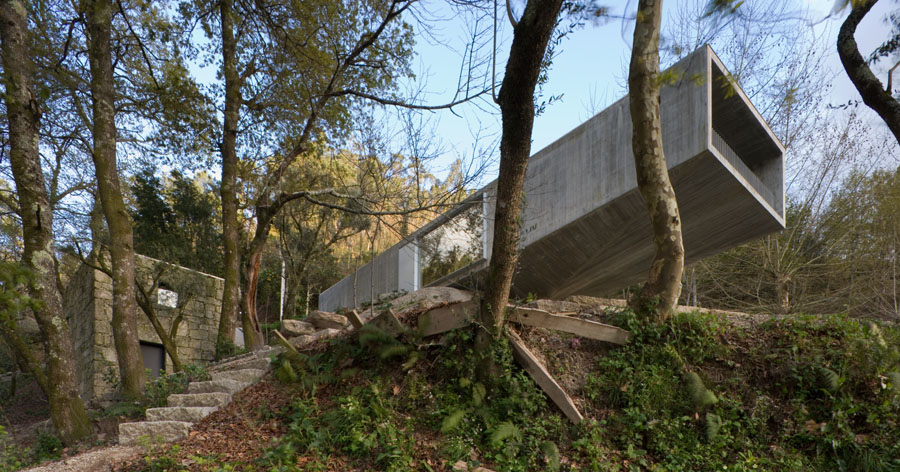 091 house + ruins
