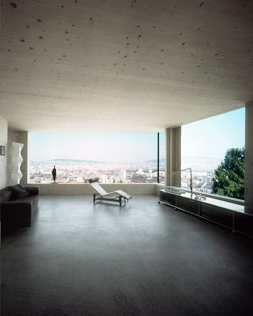 House for architects and artists / AFGH