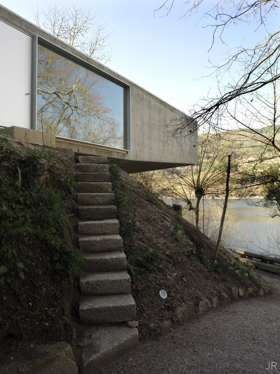 House in Gerês / Graça Correia y Roberto Ragazzi