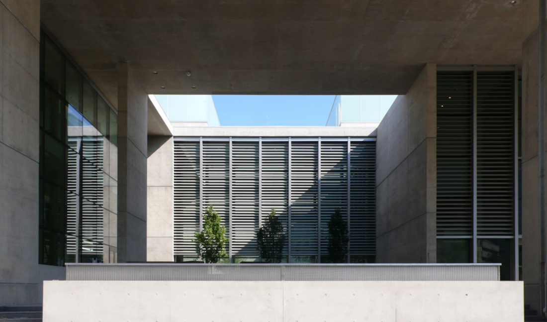 museum-portico museum-portico