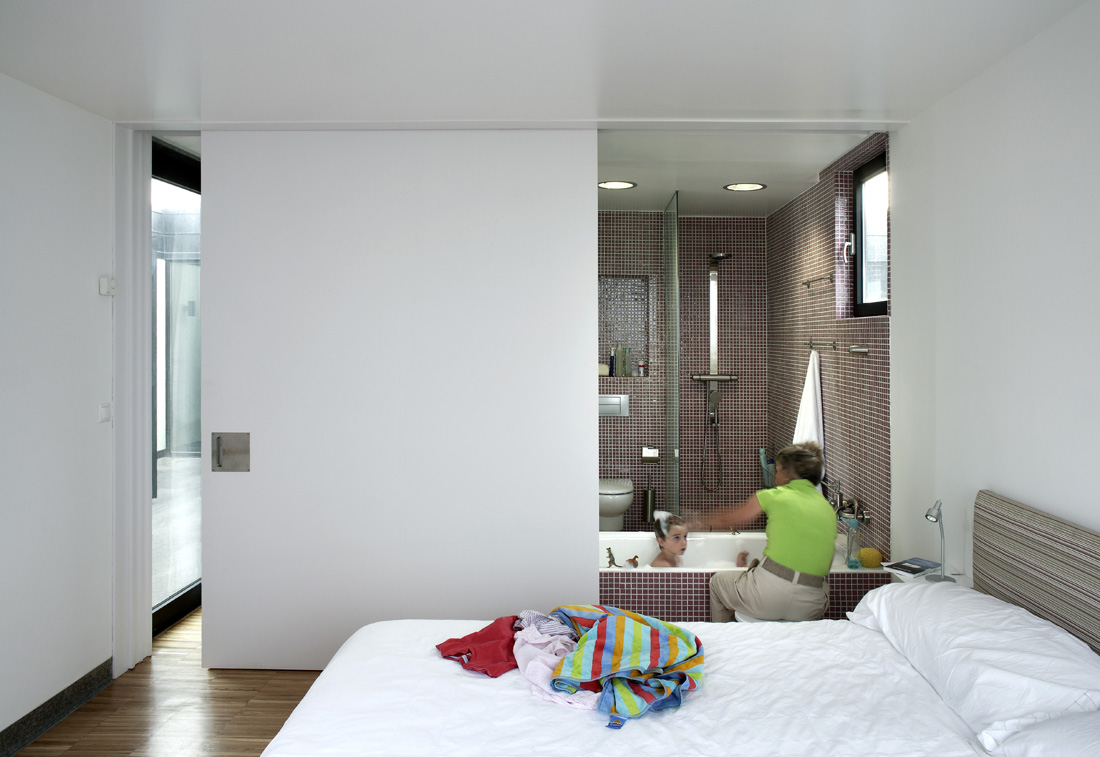 OS House / NOLASTER