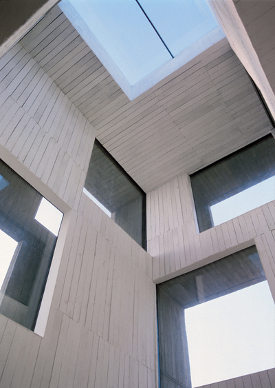 Poli House / Pezo von Ellrichshausen