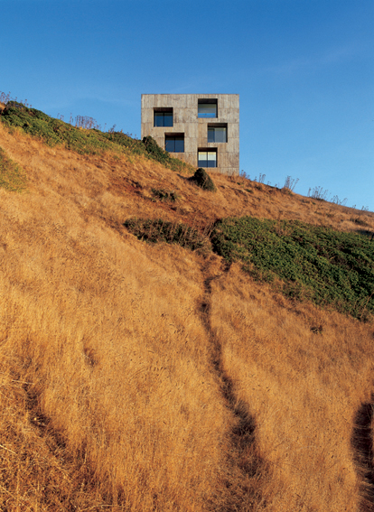 Poli House / Pezo von Ellrichshausen