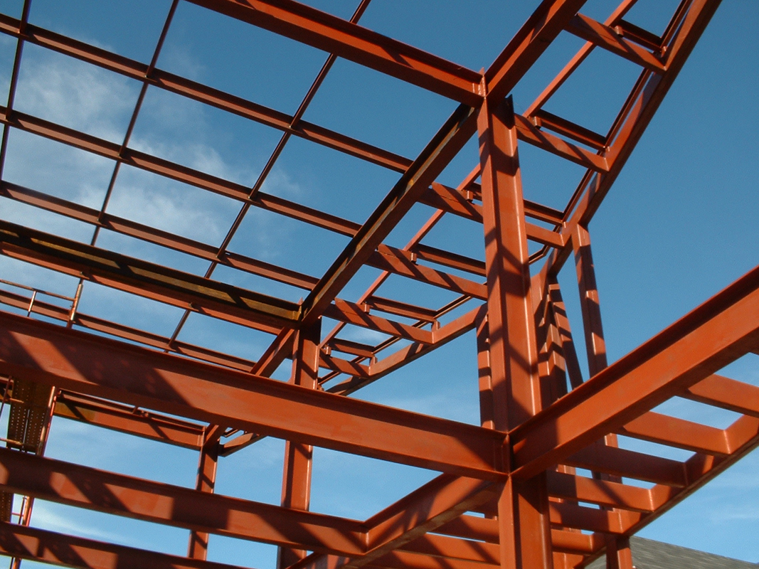 1401655529_wolf-constr-05 construction process