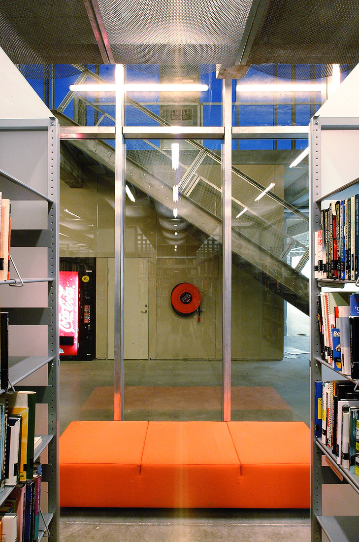 Oslo School of Architecture / JVA