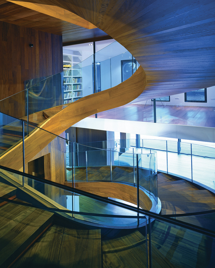first-floor-vertical-axis-the-staircase first-floor-vertical-axis-the-staircase