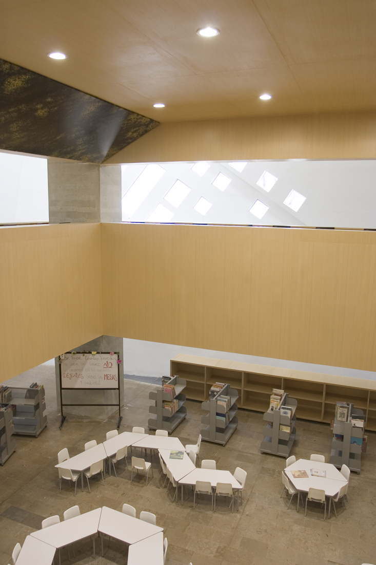España Library / Giancarlo Mazzanti