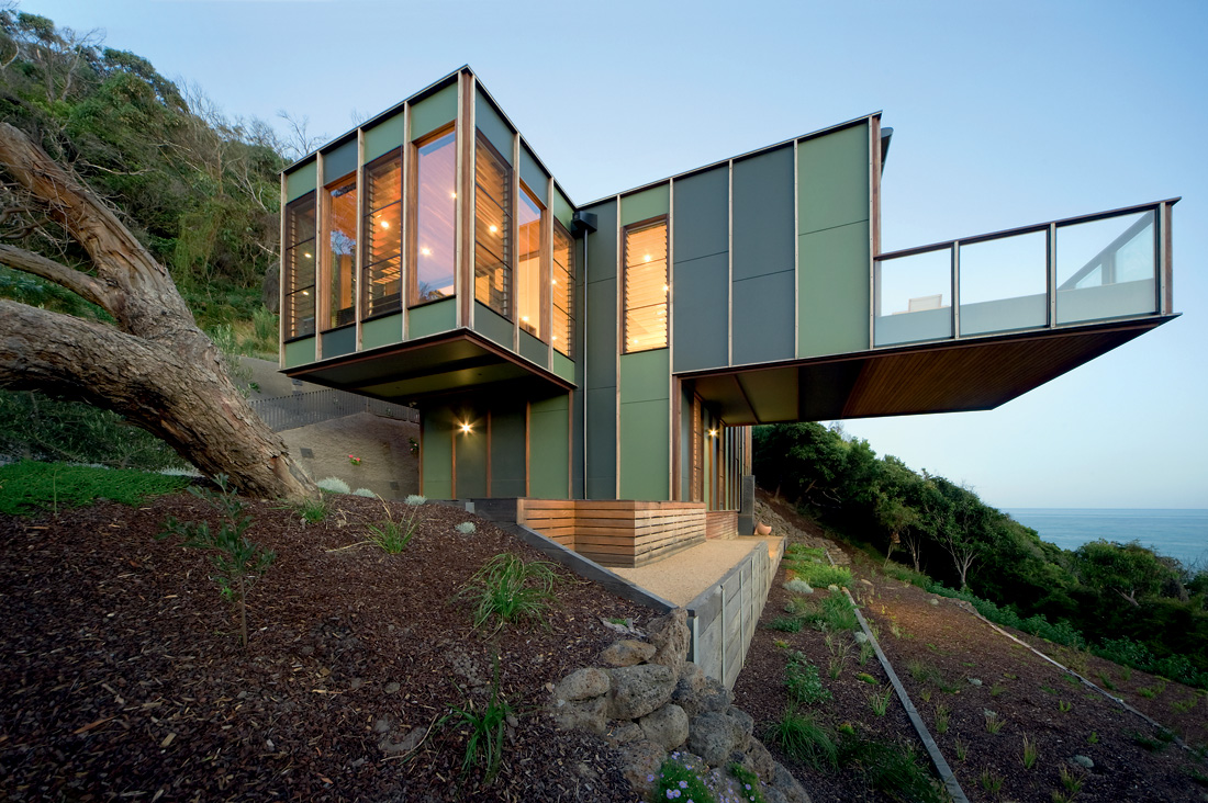 Separation Creek House / Jackson Clements Burrows