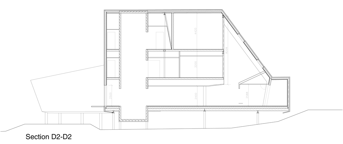 Section D-02.eps section 03