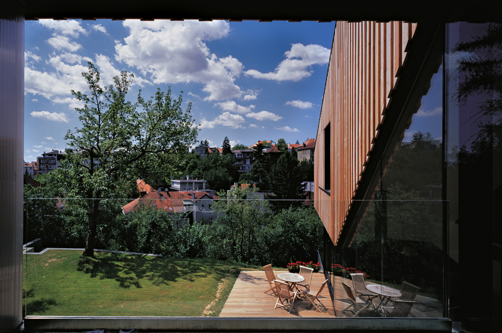 250150668_j2-house-3hld-damir-fabijanic-4 250150668_j2-house-3hld-damir-fabijanic-4