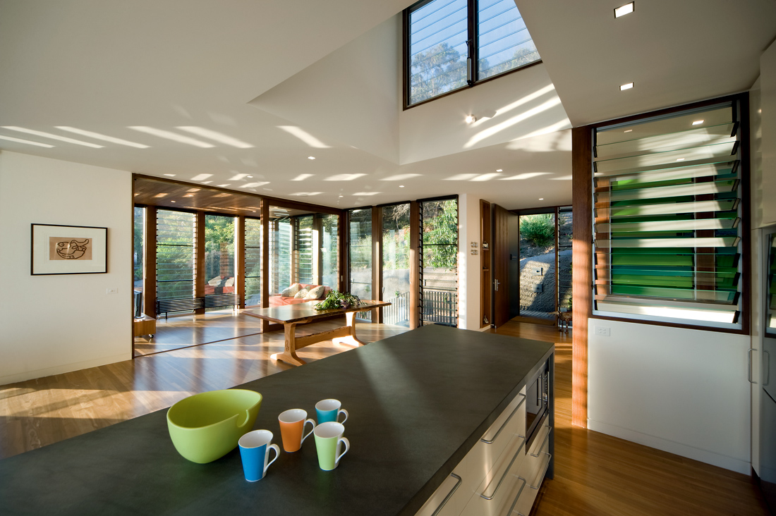 Separation Creek House / Jackson Clements Burrows