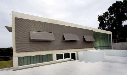 1082332160_04-exterior