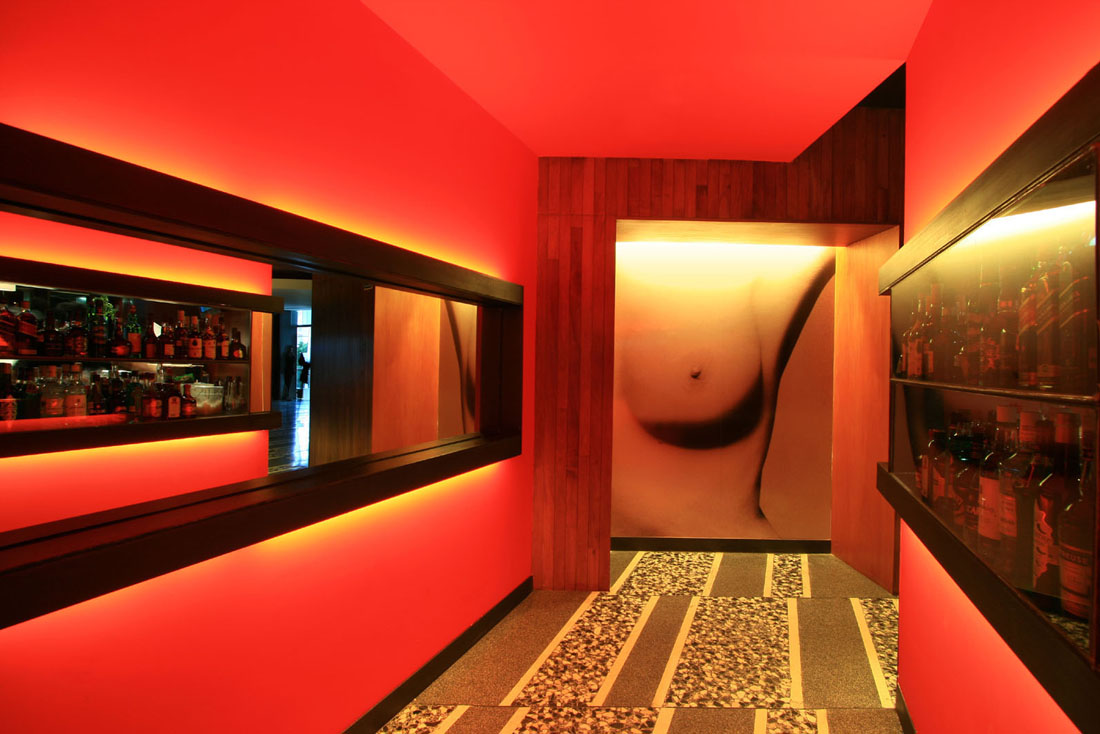 Nisha Bar-Lounge / Pascal Arquitectos