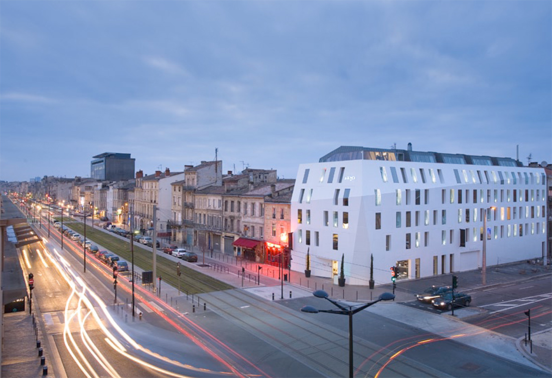 Seeko’o Hotel / Atelier King Kong