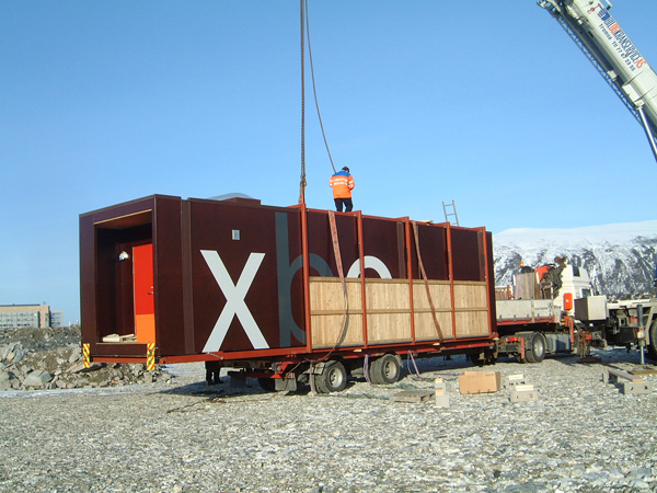 XBO Mobile Structure / 70ºN Arkitektur