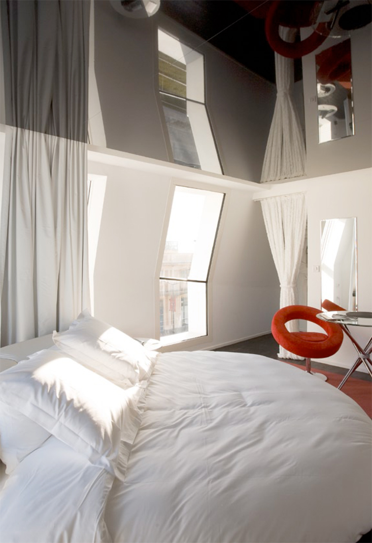Seeko’o Hotel / Atelier King Kong
