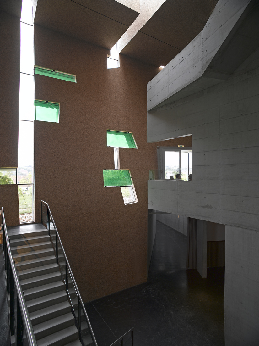 Loisium Hotel / Steven Holl