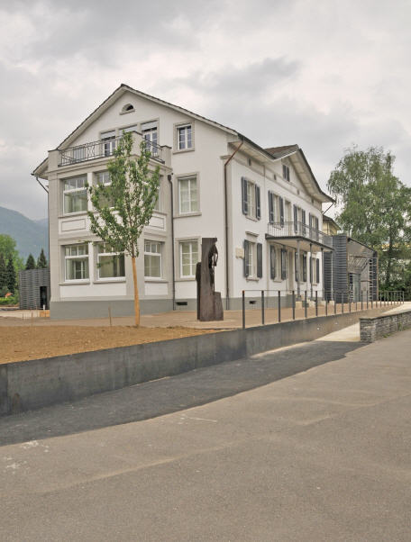 943045149_kunsthaus-02 943045149_kunsthaus-02