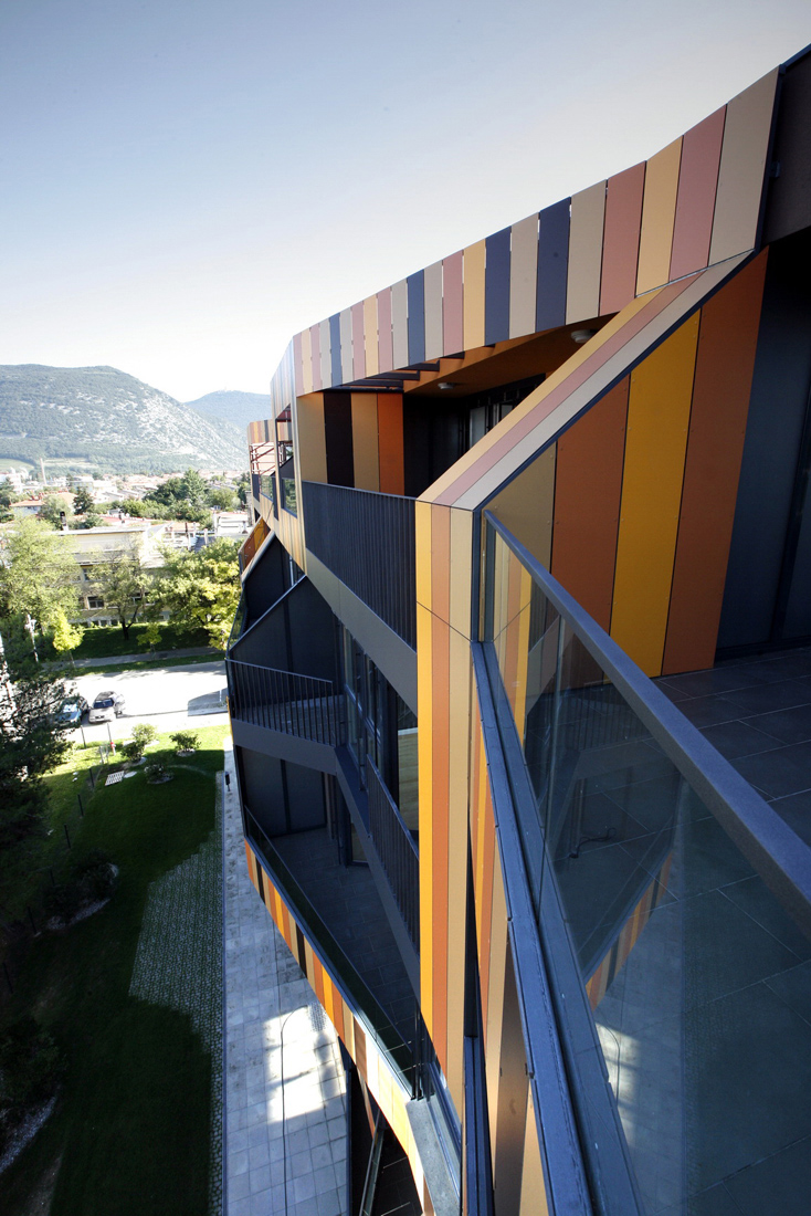 Lace Apartments / OFIS arhitekti