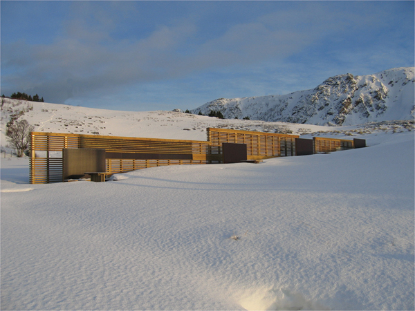 127506485_torvdalshalsen12-70n-1 Rest area
