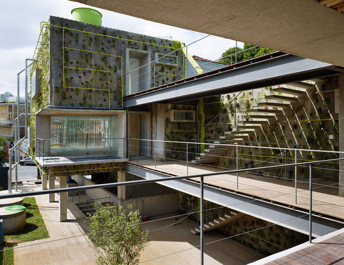 1557886385_triptyque-harmonia-2 1557886385_triptyque-harmonia-2