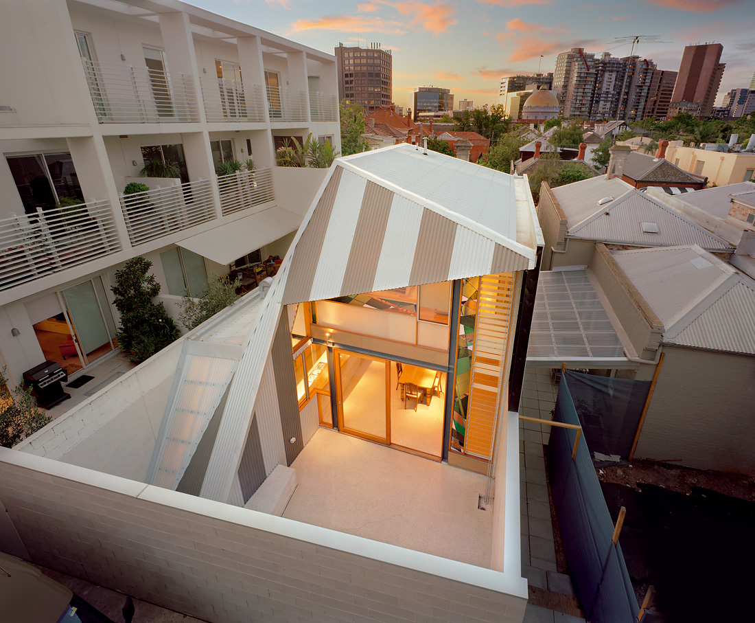 The Eyelid House / Fiona Winzar Architects