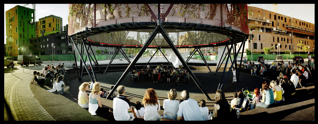 889536177_actuacionarbol02 performances