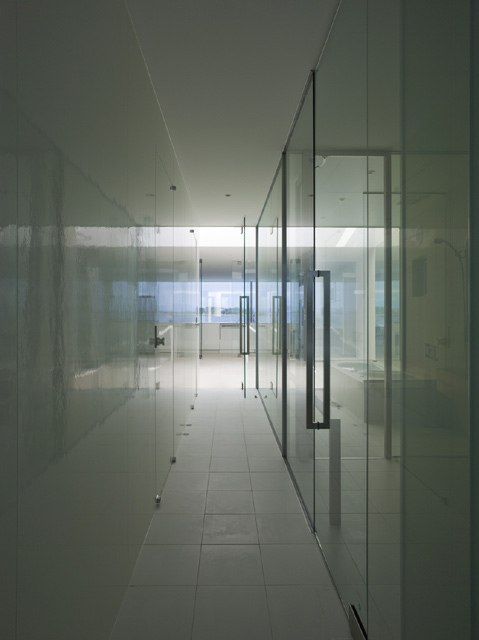 1139641952_seaside-23 © Toshiyuki YANO (Nacasa & Partners Inc.,)