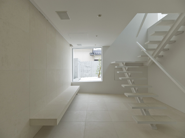 1856039288_seaside-11 © Toshiyuki YANO (Nacasa & Partners Inc.,)