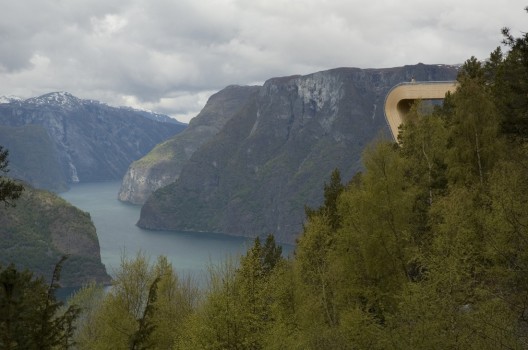 1991168490_aurland-lop