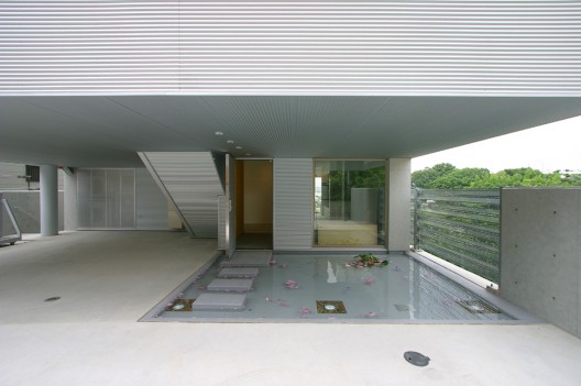 2029562279_home-03