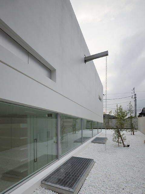 20502170_seaside-07 © Toshiyuki YANO (Nacasa & Partners Inc.,)