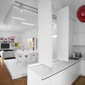 White Apartment / Parasite Studio