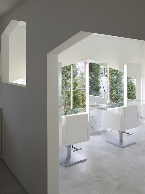 Salon O / Takao Shiotsuka Atelier