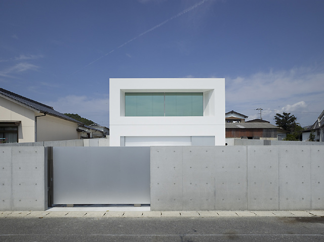 881179734_seaside-05 © Toshiyuki YANO (Nacasa & Partners Inc.,)