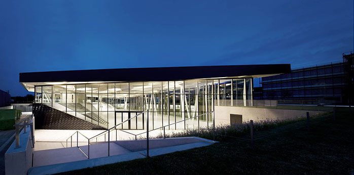 1823657851_campus02 1823657851_campus02
