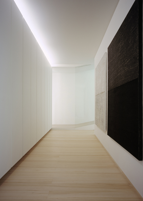 C1 House / Curiosity + Milligram Studio