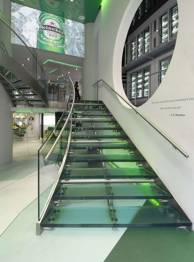 727506664_tjep-heinekenthecity-2 727506664_tjep-heinekenthecity-2