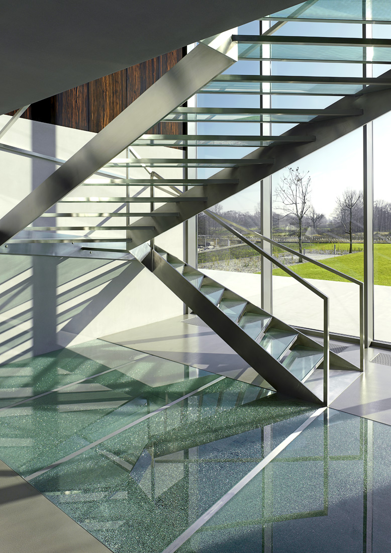 Aatrial House / KWK PROMES