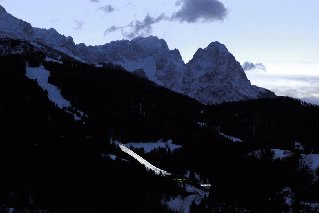 New Olympic Ski Jump in Garmisch-Partenkirchen / terrain: loenhart&mayr