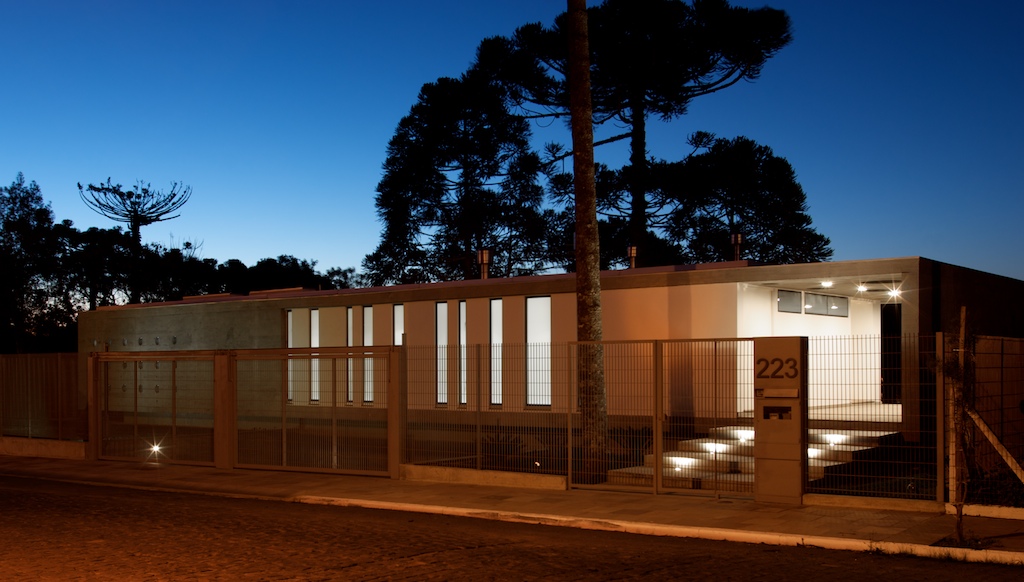 1268996011_studioparalelo-bg-550-v2 1268996011_studioparalelo-bg-550-v2