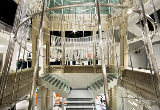 255555590_08-llegada-de-la-escalera-a-planta-primera