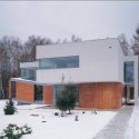 273105650_02-view-broken-house 273105650_02-view-broken-house