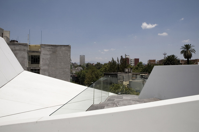 397247657_ozuluama-roof-01 397247657_ozuluama-roof-01