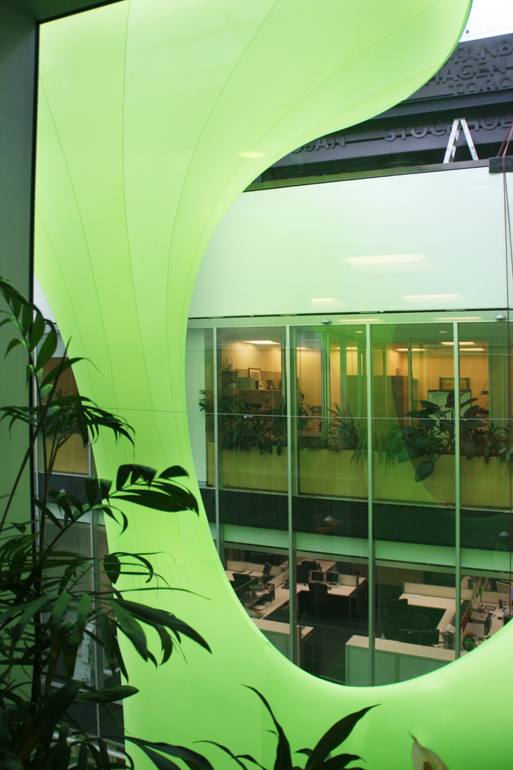696409380_081210-green-void-build-up101cb 696409380_081210-green-void-build-up101cb