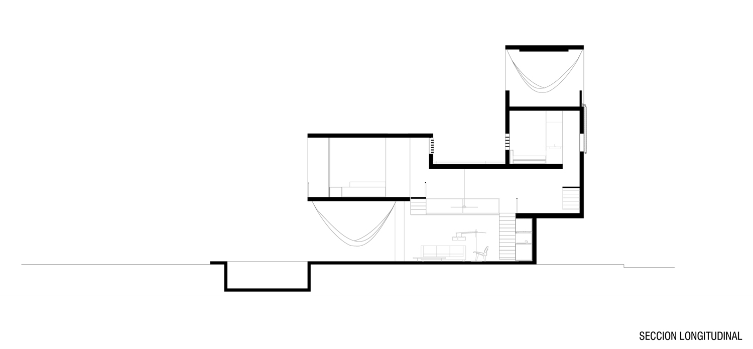 1275652065_section section